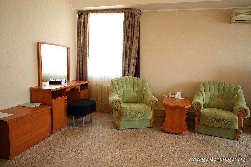 Golden Dragon Hotel Bishkek Exterior photo